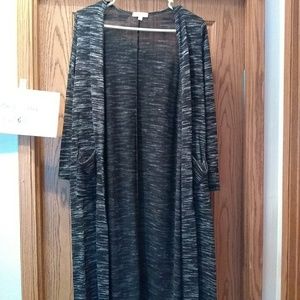 Small black heathered Lularoe sarah